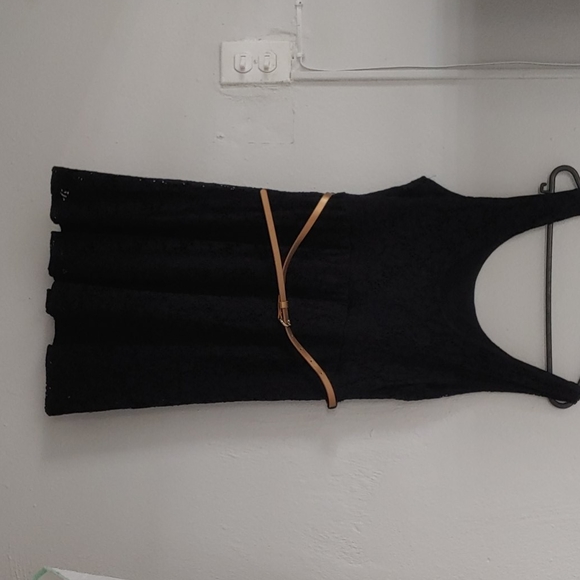 Dress - Picture 1 of 2